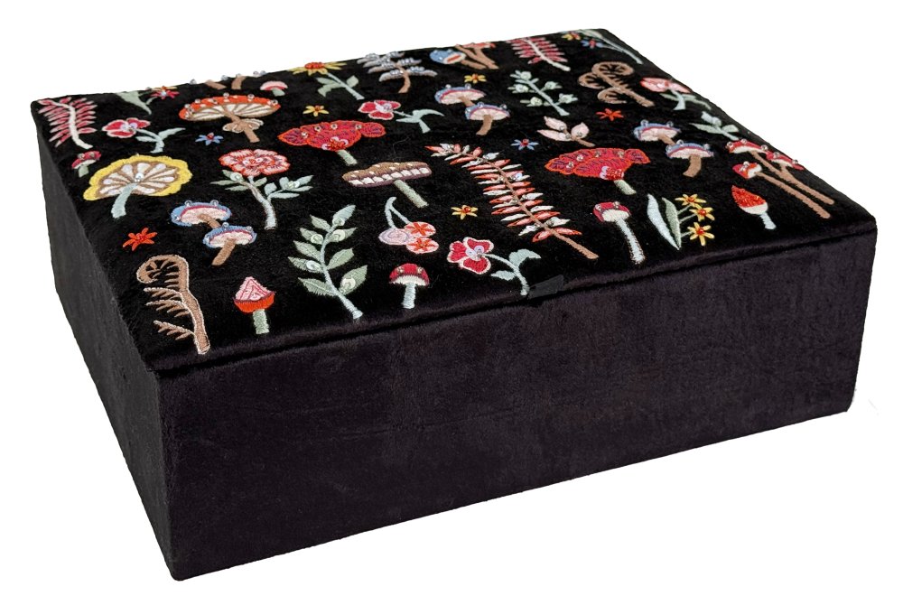 Бархатная шкатулка для украшений, черная с грибами, диаметр 26x21x9 см