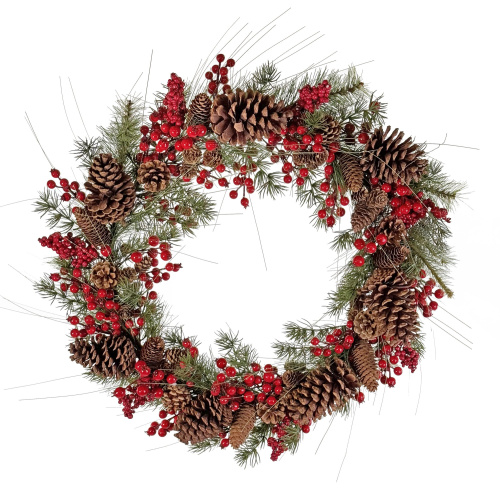 Венок из шишек, красных ягод и гаультерии 70 см